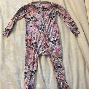 Posh peanut rocker skull onesie